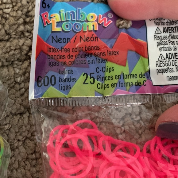 Rainbow Loom color bands - Picture 5 of 5